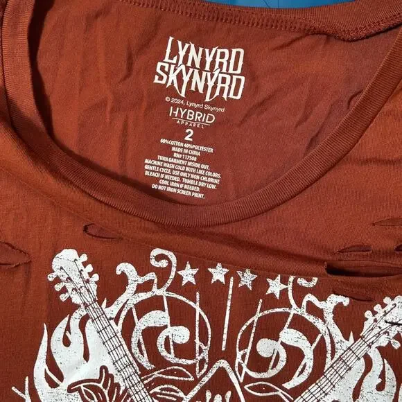 Lynyrd Skynyrd Distressed Graphic Tee Womens Oversized L XL Brown Rock Band V02 - Picture 2 of 3